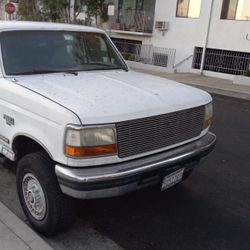1994. Ford F250 7.3 IDI Turbo Diesel 4x4
