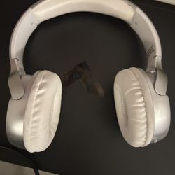 blue tooth headphone