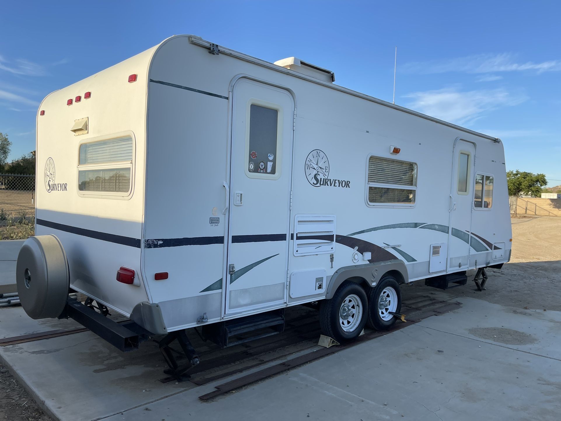 2006 Forest River Surveyor