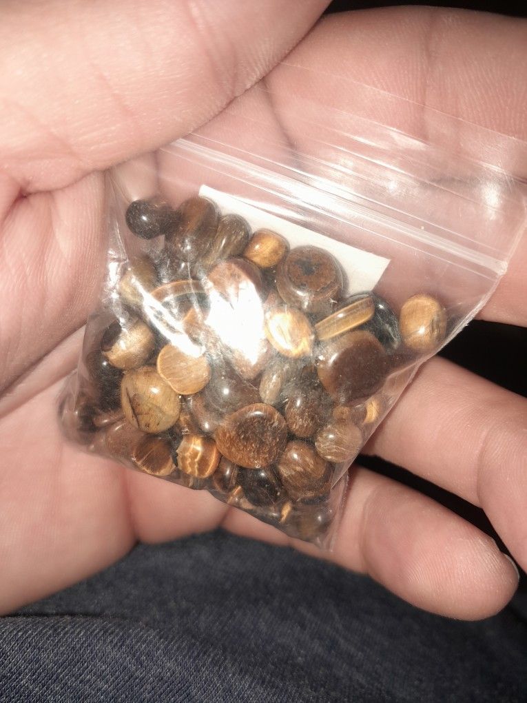 Natural Tiger’s Eye Beads – Protection & Confidence Gemstone Beads for Jewelry Making, Energy Work & Manifestation Bracelets (Small Bag)