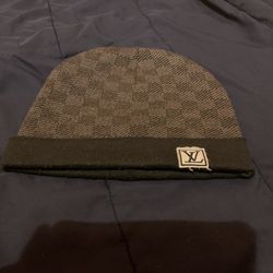 louis vuitton beanie real