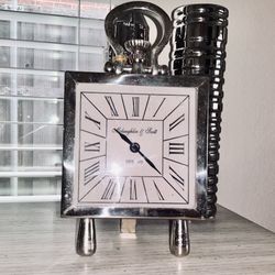 Bedroom Clock Decor