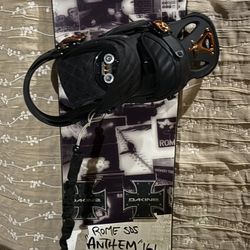 SECRET POST  $200 Snowboard 161cm Large Bindings