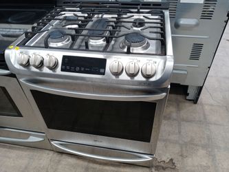 LG stainless 5-burner dual-fuel slide-in range (dent on right-side panel) - Free delivery