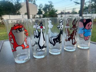 Tasmanian Devil and friends Vintage Pepsi Glass Cups 1973