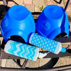  Guinea Pigs Hideouts And Water Bottles 