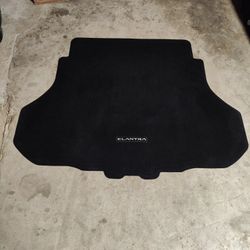 Hyundai Elantra 2021-23 Cargo Tray Liner