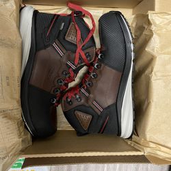 Brand New Keen “Red Hook” Size 10 Carbon-fiber Toe Work Boots