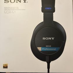 Sony MDR-M1