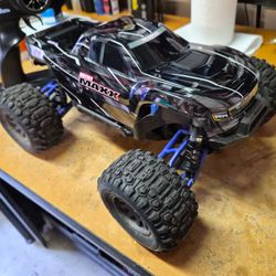 Traxxas mini maxx