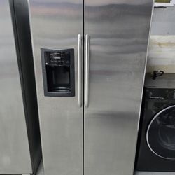 Refrigerator GE W-36 