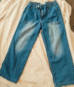 Cute blue jeans stretch waist band
