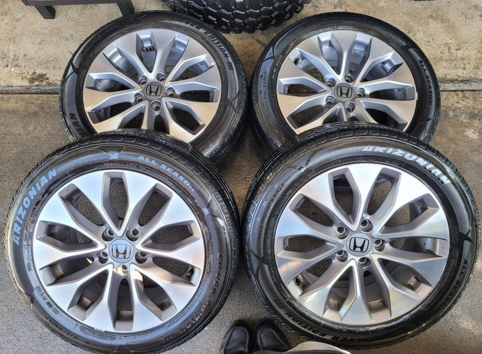 OEM HONDA ACCORD HONDA CIVIC RIMS AND TIRES 17 INCH 5 LUGS RINES DE HONDA 215/55/17