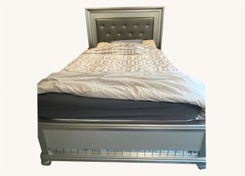 Diva II bedroom set