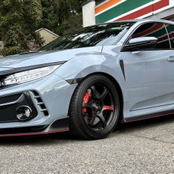 Hankook Tires (4) high-performance all-season Ventus S1 AS