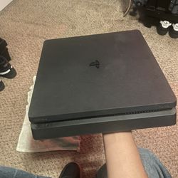 PS4 Slim 1tb With Disks