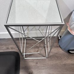 Chrome Stand