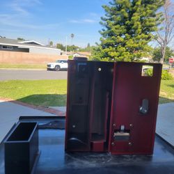 Vintages ZIG-ZAG CIGARETTE PAPERS DISPENSER