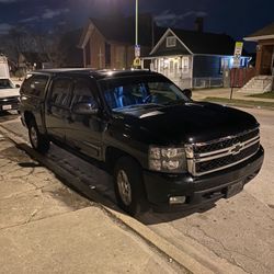 2007 Chevy Silverado 1500 LTZ 4x4 – Crew Cab 5.3L V8 Fully Loaded