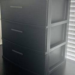 STORAGE Dresser Chest of Spacious Drawers STERILITE Name Brand Quality Heavy Duty Black Plastic Scrapbooking Linens HILLCREST - UNIVERSITY HEIGHTS