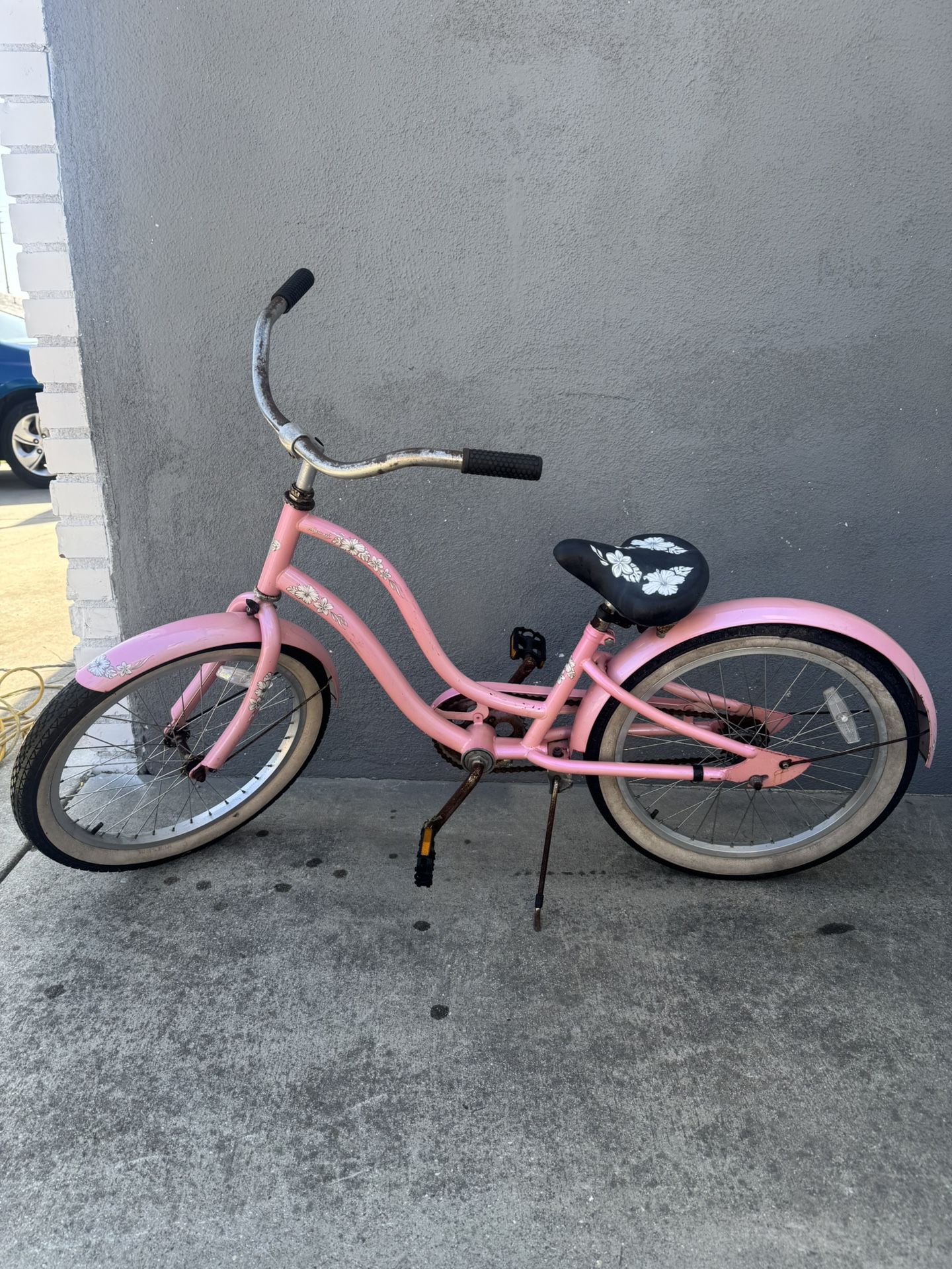 Electra Girls Beach Cruiser Pink