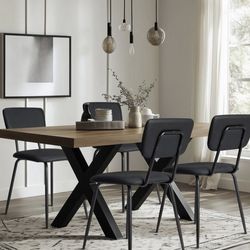 Pick up from Mount Juliet 37122..New Beautiful  leather chairs set of 4 with Box packing..excellent condition