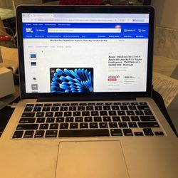 MacBook Pro 2015 2.7 GHZ 8 GB