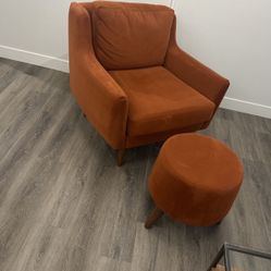 Chair With Ottoman 