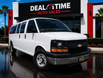 2013 Chevrolet Express 3500 Passenger