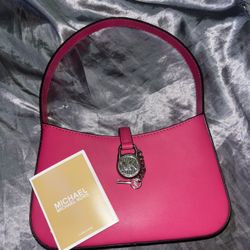 Michael Kors Lyra Small Leather Pochette - Dragonfruit Leather w/Padlock 