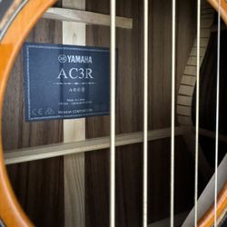 Yamaha AC3R Acoustic / Electric