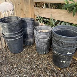 3 gallon pots plant container nursery pots - $2 each