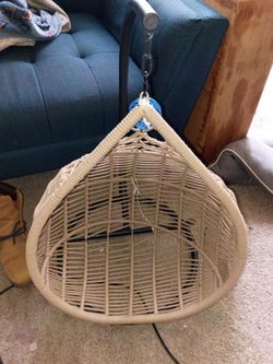 Cat bed swing