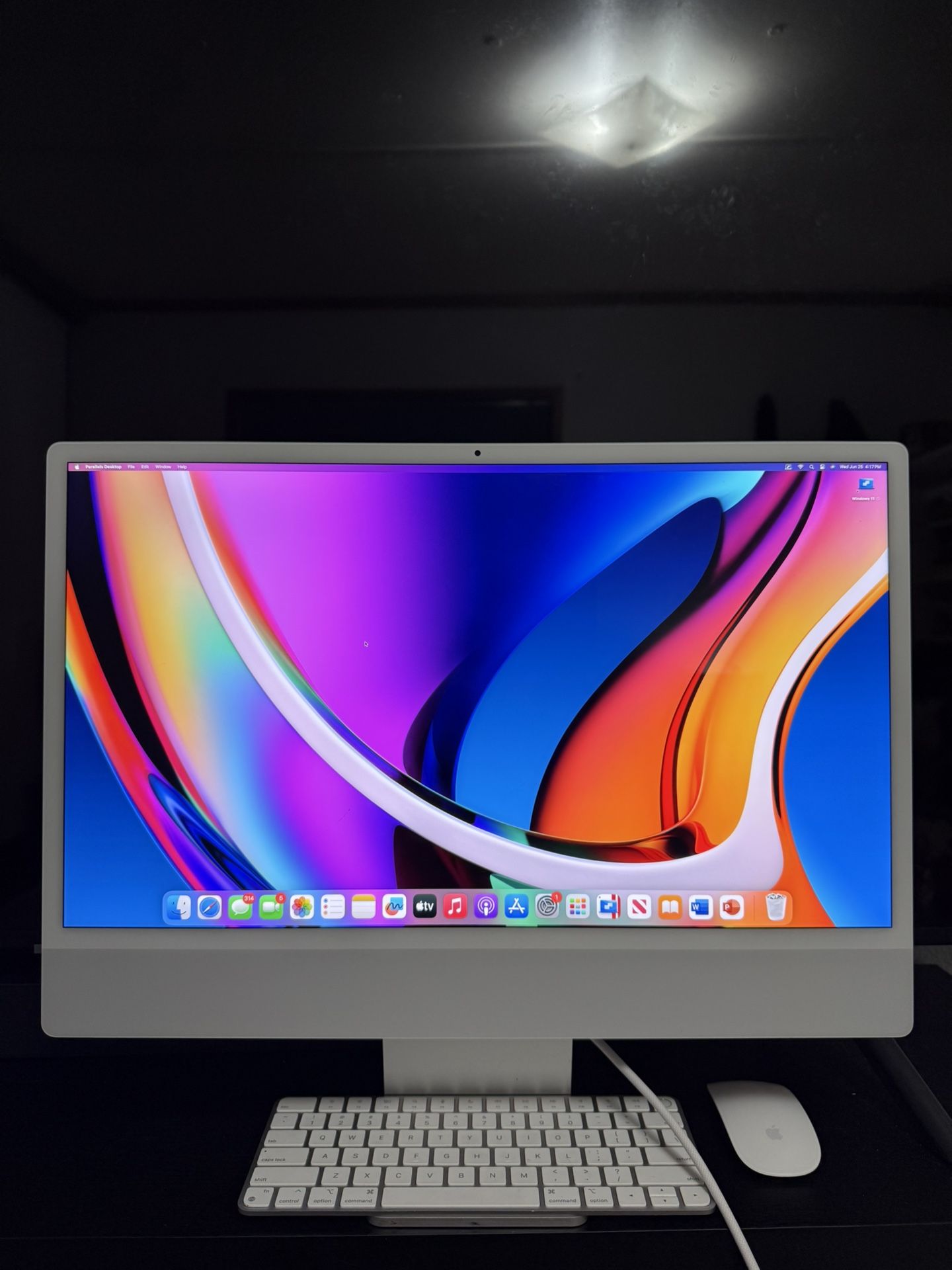 Apple iMac 2021 M1 24”
