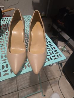 Nude Pointed-Toe Heels