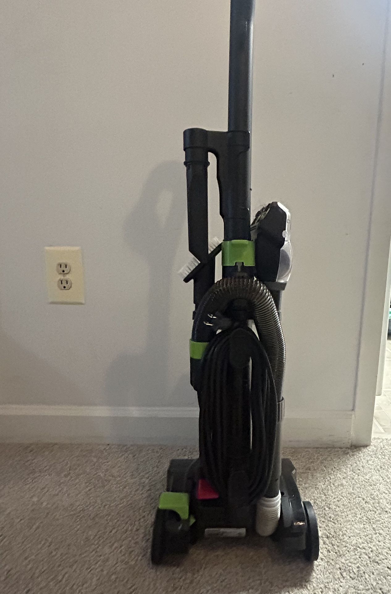 BISSELL power force turbo bagless vacuum
