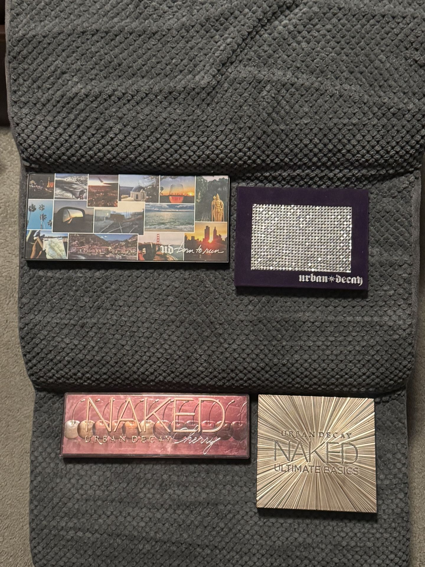 Urban Decay eyeshadow palette bundle