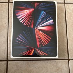 BRAND NEW IPAD PRO ( 5th Gen ) 