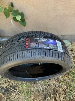 Falcon Nebula Tire
