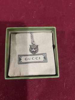 Gucci Necklace in silver with feline head