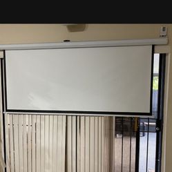Projector Ben Q—120” Screen 