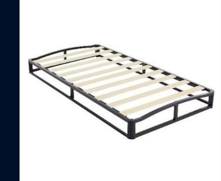 Metal Platform Bed Frame with Wood Slat Support, Twin ( New In Box)