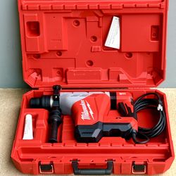 Brand new Milwaukee 1-3/4 in. SDS-MAX Rotary Hammer