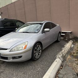 2005 Honda Accord $3500