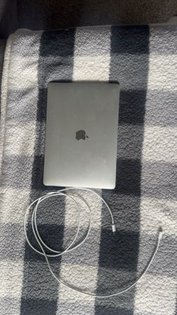 2022 M1 Macbook pro