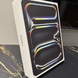 Apple 11” iPad Pro M4 Chip 256GB WIFI! New Sealed in Box!