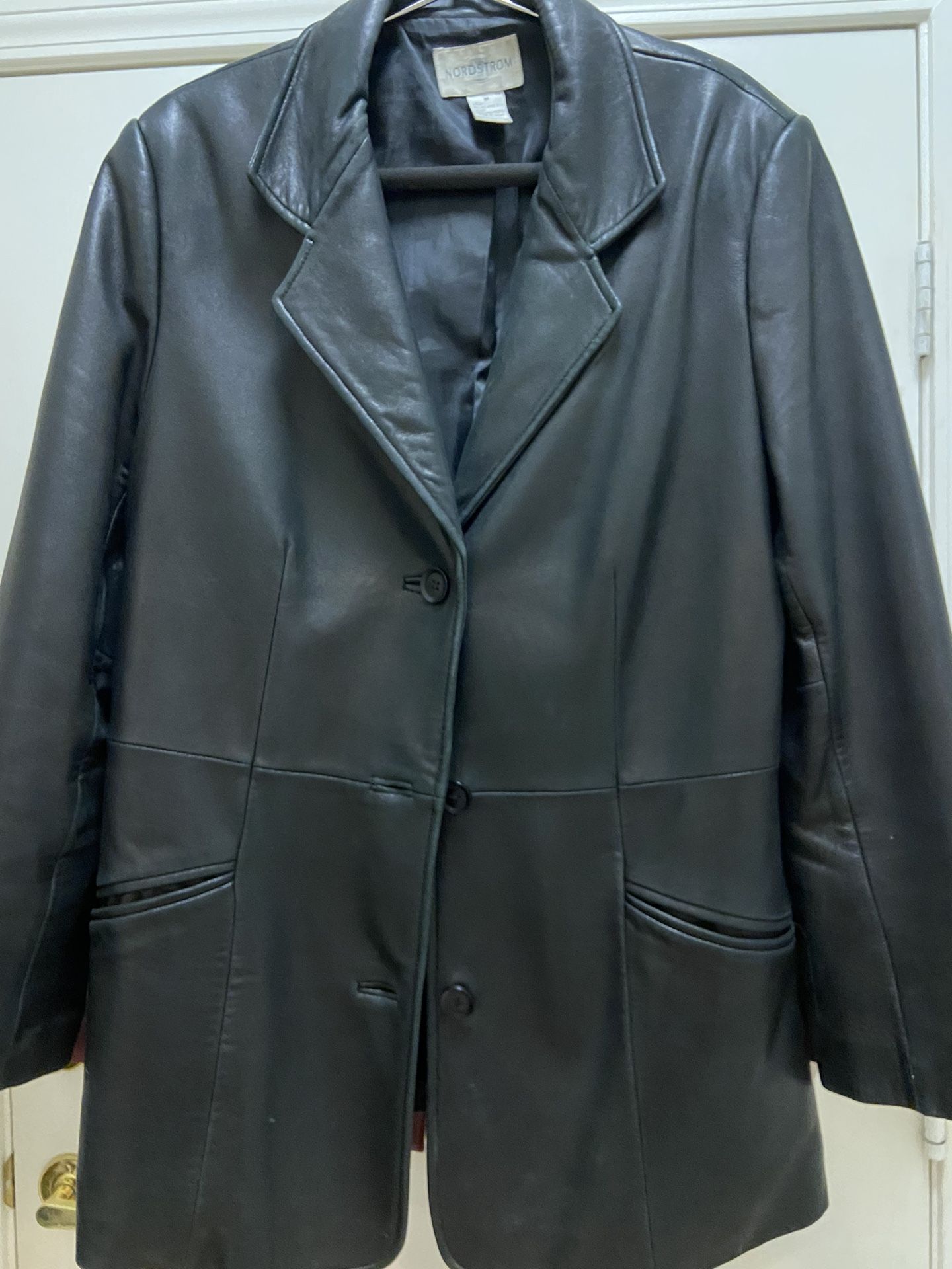 Woman Black Lambskin Leather Coat