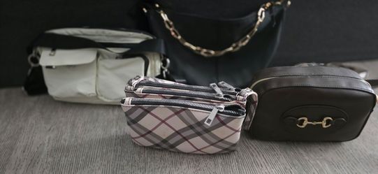 Bolsos nuevos y en buenas condiciones