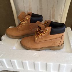 TIMBERLAND BOOTS
