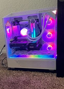 Like New Gaming PC with 7800X3D Asus RTX 5070 Asus B650E Gaming Motherboard 32GB DDR5 and 2TB ssd